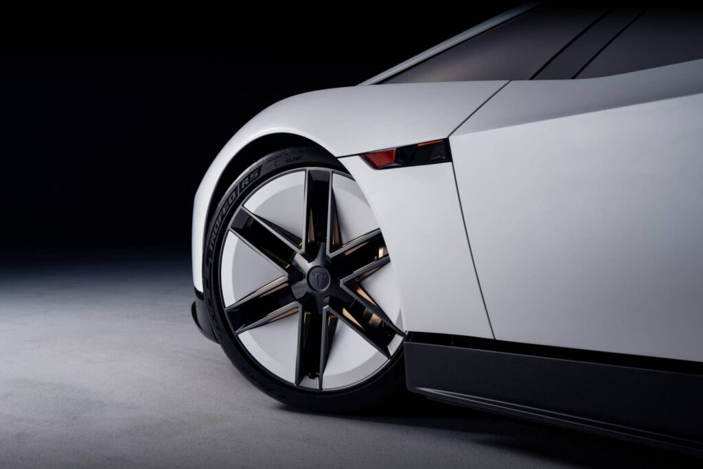 Tesla Roadster 2026